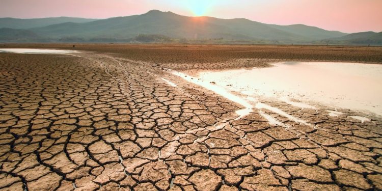Extreme Heatwaves in Bangladesh: Strengthening Environmental Governance