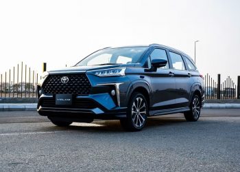 Toyota Veloz: A Premium MPV for Bangladeshi Families