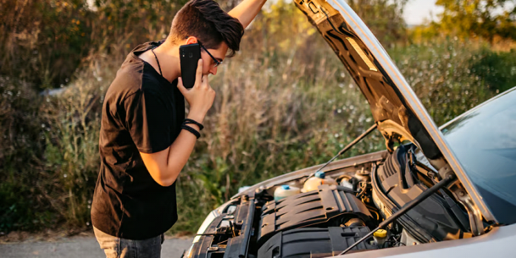 Car Breaks down? Stay Safe: What to Do on the Road